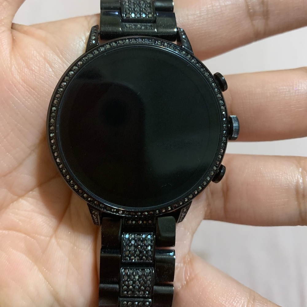 Black fossil gen 4